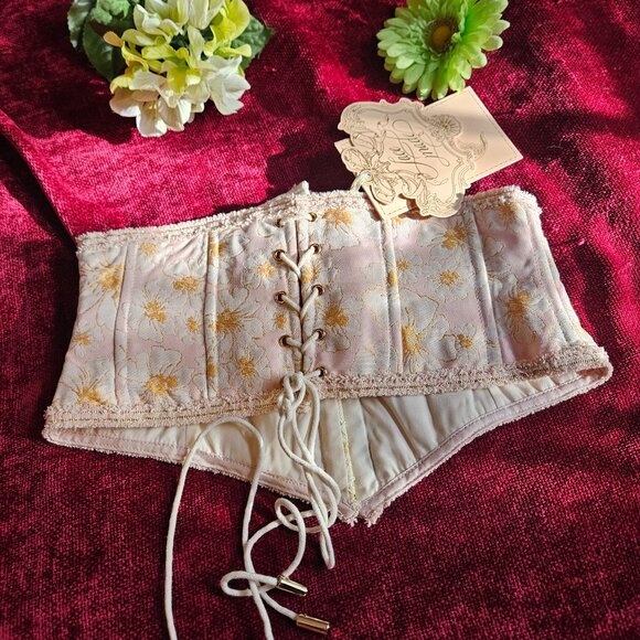 LACEMADE PRINCESS SERAPHINA CORSET SIZE SMALL NWT STUNNING - Picture 2 of 2